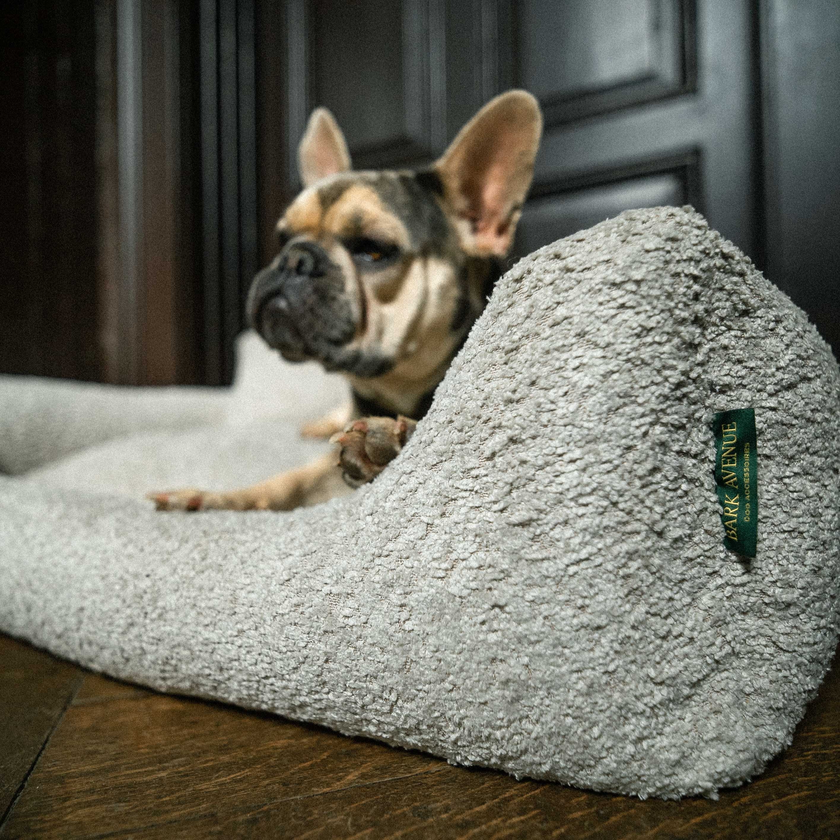 Burlington Lounge Hundesofa